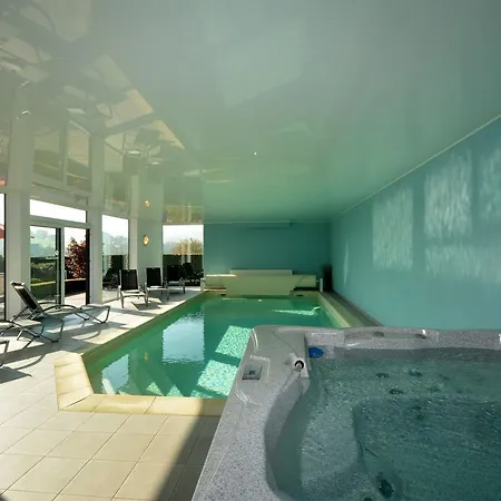 בית נופש Modern Holiday In Bellevaux-ligneuville With Sauna ליניוביל